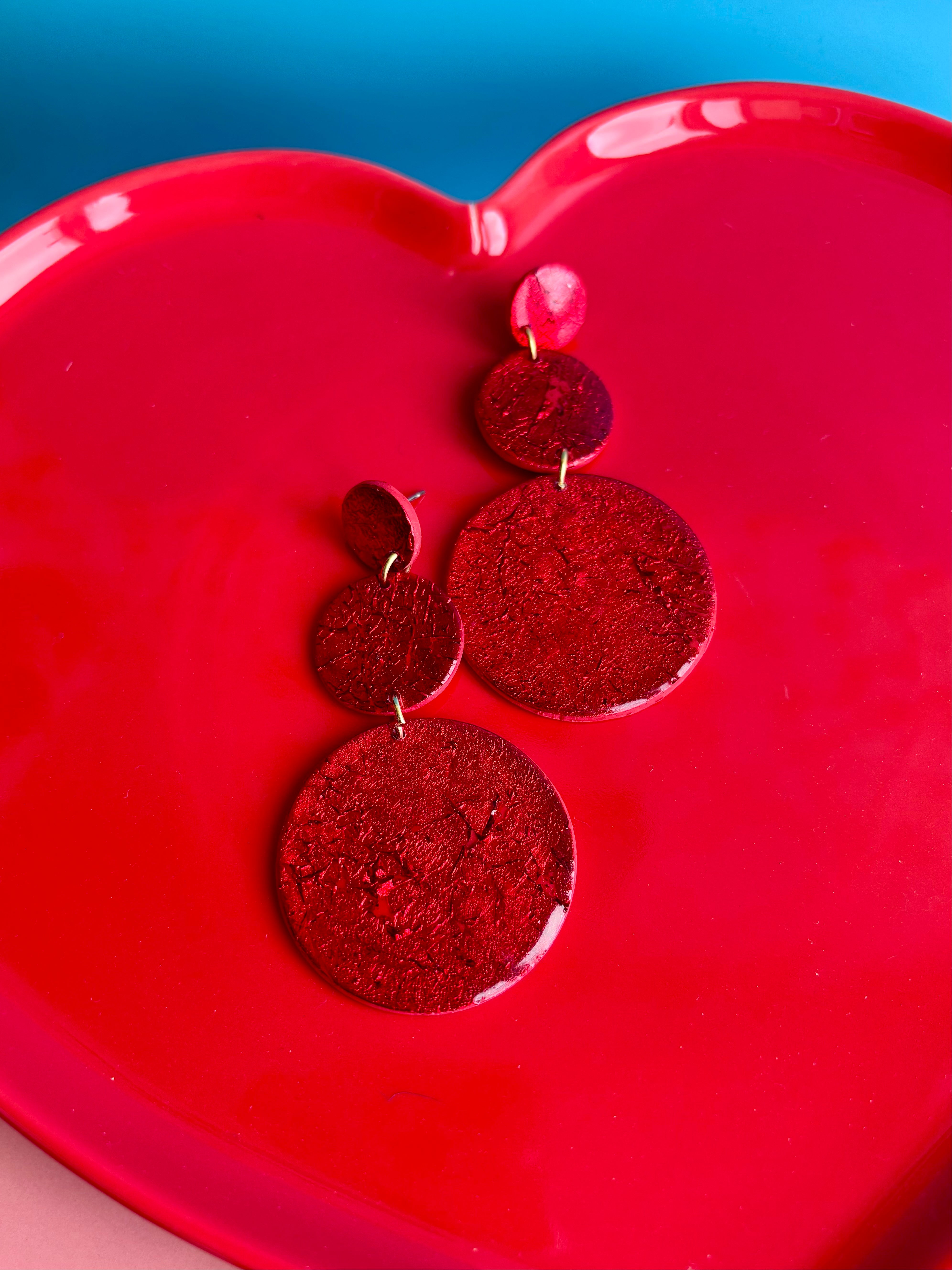 POMODORO - Red dangle statement earrings