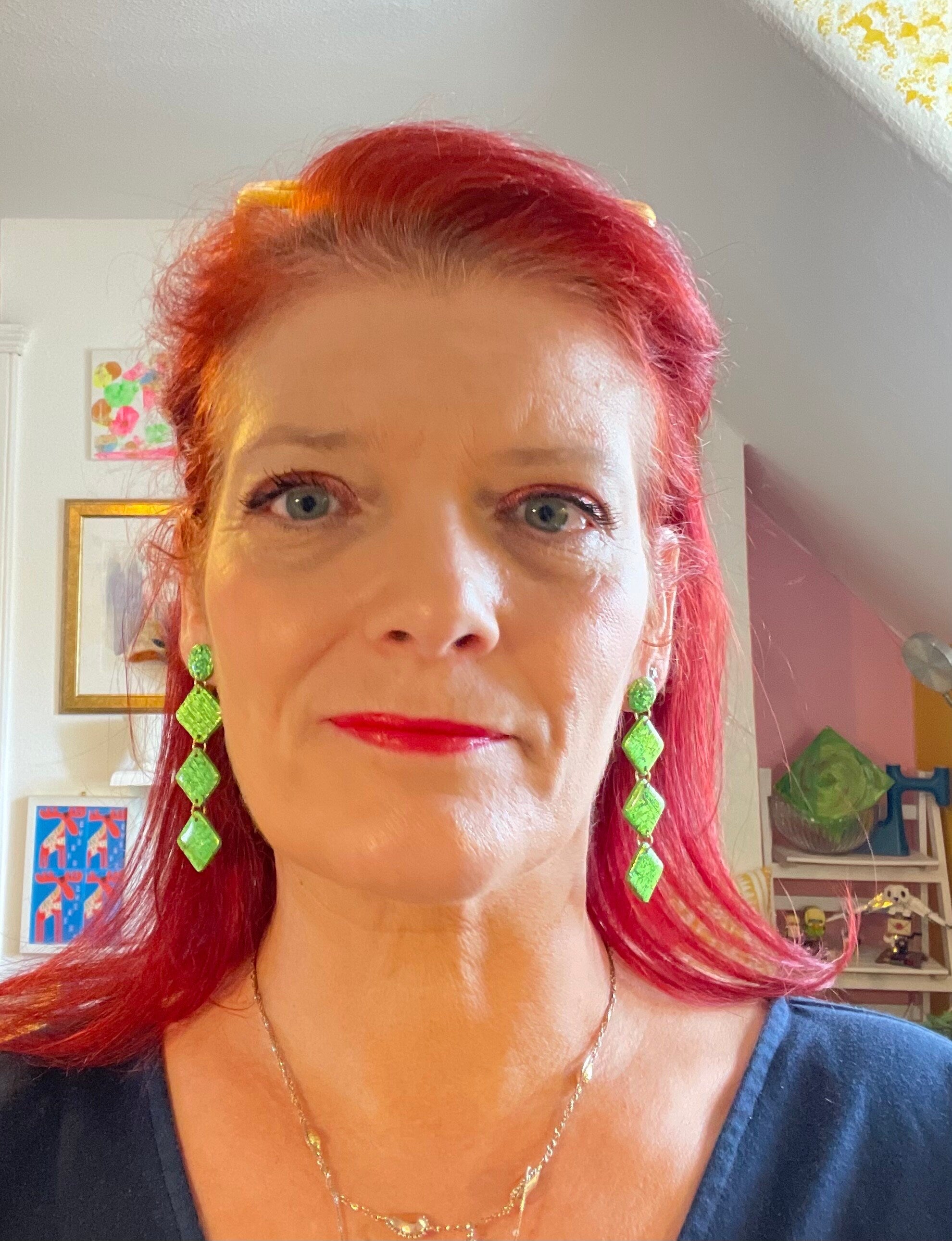 For those with a daring spirit (and a love for green), these long CACTUS earrings are the perfect statement piece!&nbsp;
Handmade with a unique style, they're a bold accessory that's sure to catch the eye. Plus, they make a great gift for your fellow Pisces and Virgo pals. So don't be shy - embrace your bold side and rock these earrings with pride!&nbsp;
And let's not forget about your maximalist friend - these earrings are just what they need to complete their maximalist look!
MySaraJewellery